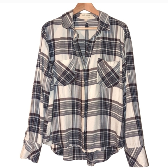 cloth & stone Tops - Cloth & Stone Plaid Button Down